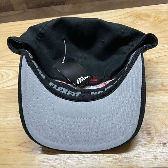 No Fear Hat Skull Flag Flex Ball Cap Black Red Stitching Small/Medium - Picture 9 of 16